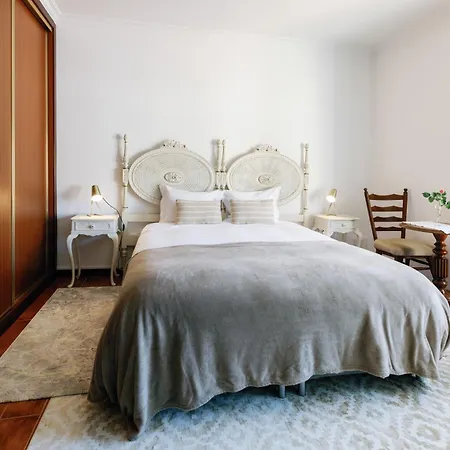 Guest house R3 - Guesthouse Travessa Da Arieira