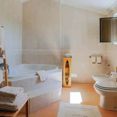 בית הארחה Travessa Da Arieira