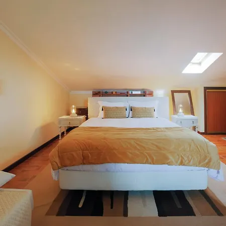 בית הארחה Travessa Da Arieira