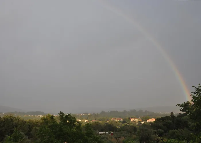 Travessa Da Arieira 4* Aguda (Leiria)