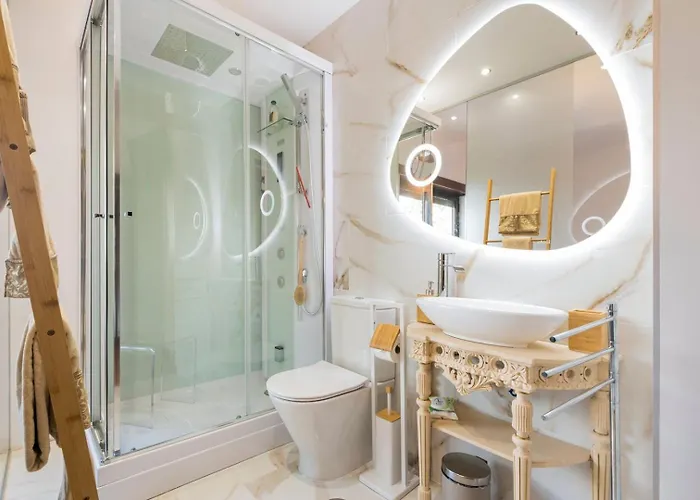 ゲストハウス Travessa Da Arieira 4*